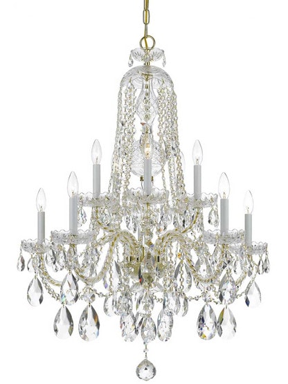 Traditional Crystal 10 Light Chandelier in Polished Brass.